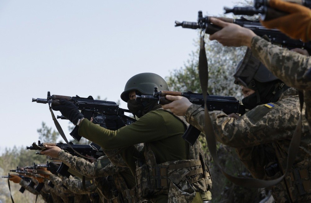 Comandant ucrainean, radiografie a situației din prima linie: Îi împiedicăm să avanseze doar cu ajutorul dronelor din donații