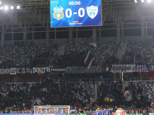 fără spectatori și amendă mare
