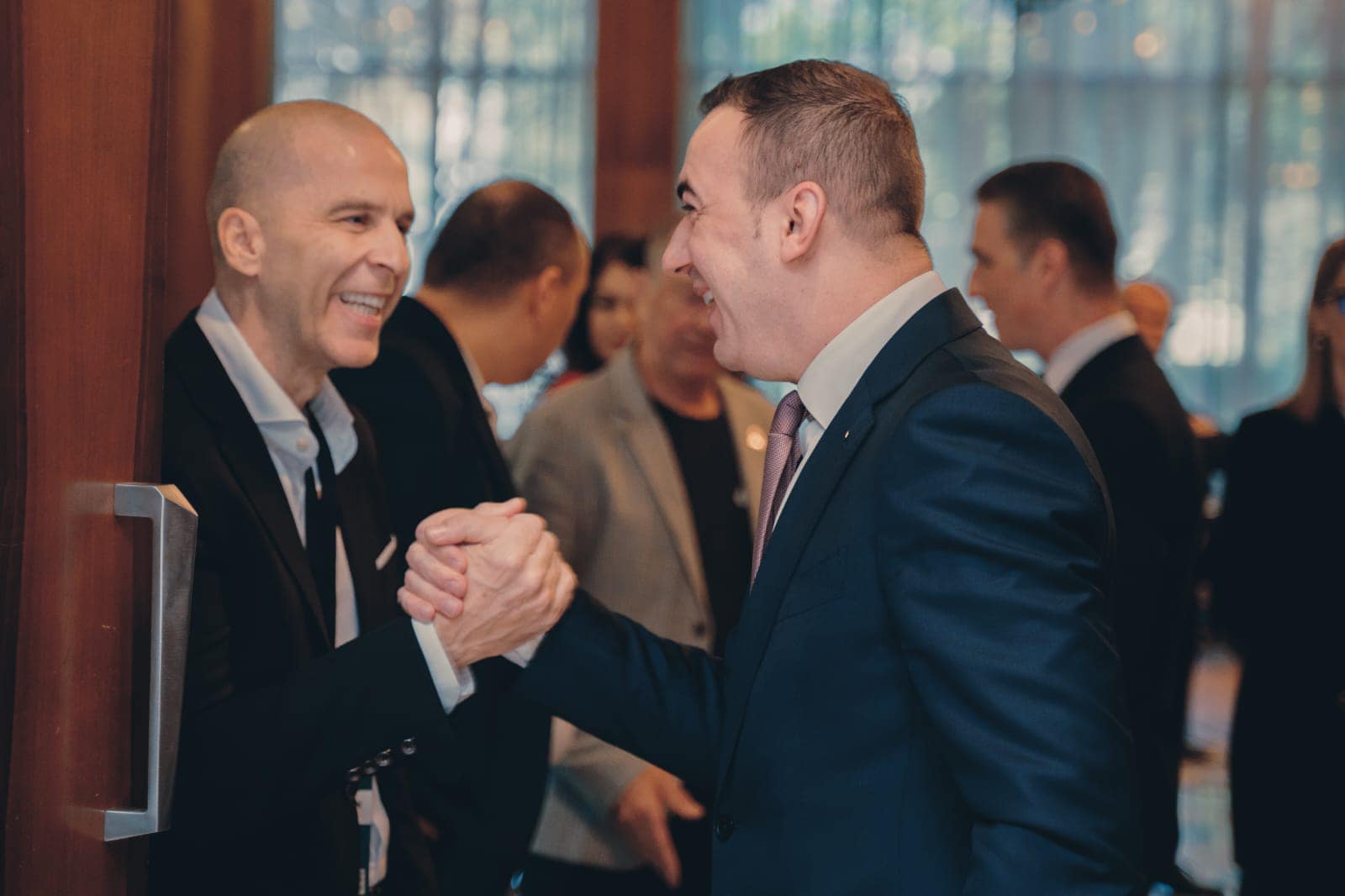 160 de companii din Bistrița își PRODUC energia pe care o FOLOSESC