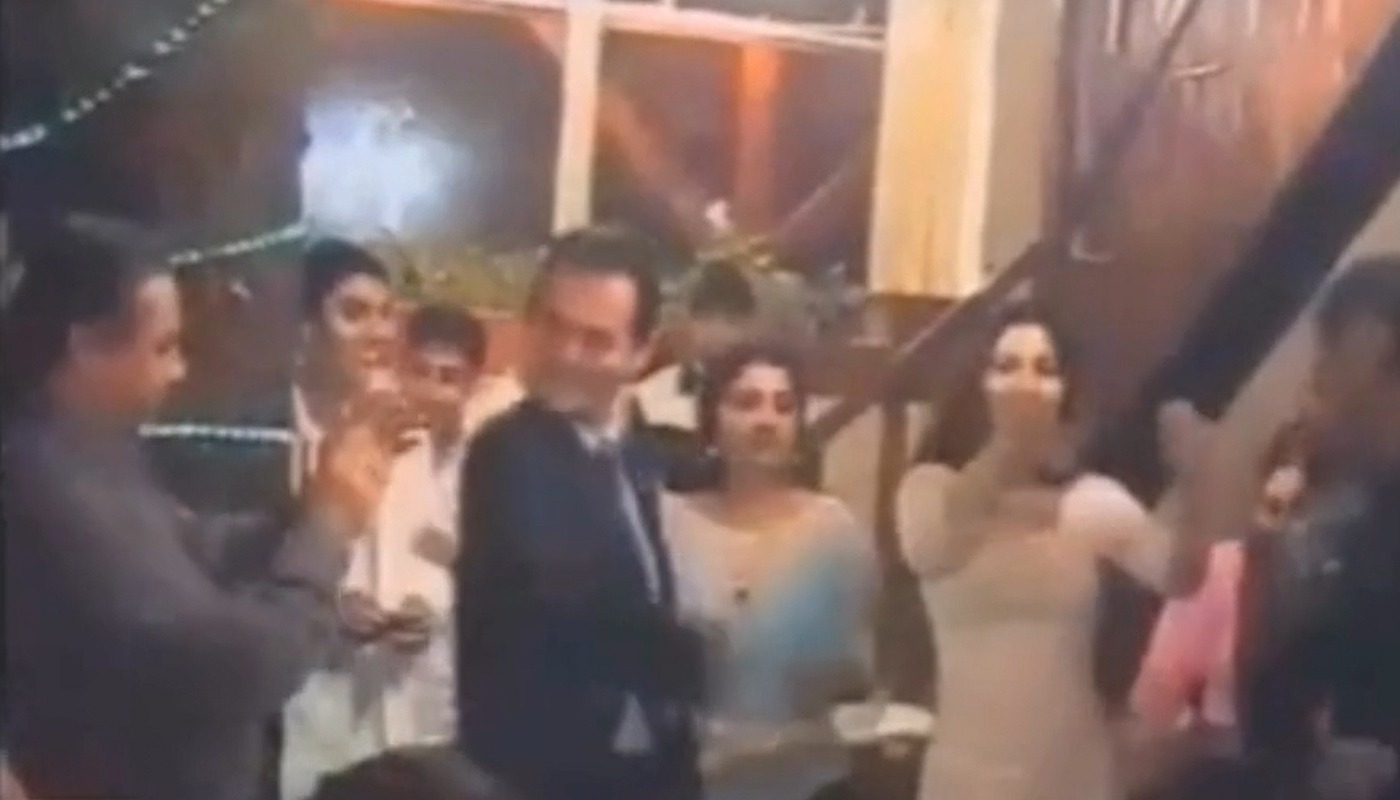 NUCLEARĂ! Ludovic Orban, la petrecere cu vrăjitoarea Sidonia și clanul Fabian!/Suspecții crimei de la Padina, scoși din închisoare de judecători!