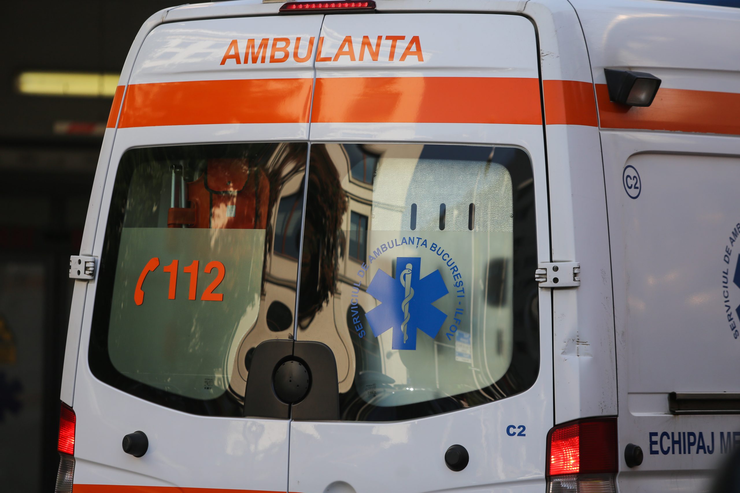 1.496 de apeluri la Ambulanța București în 24 de ore!/Cum vă feriți de caniculă și ce obligații au angajatorii