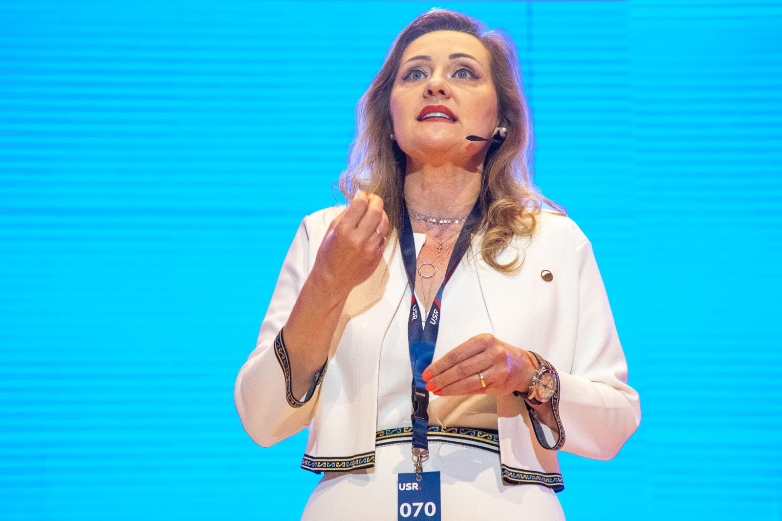 Elena Lasconi amenință cu demisia din USR. Ce condiții pune pentru a candida la alegerile prezidențiale