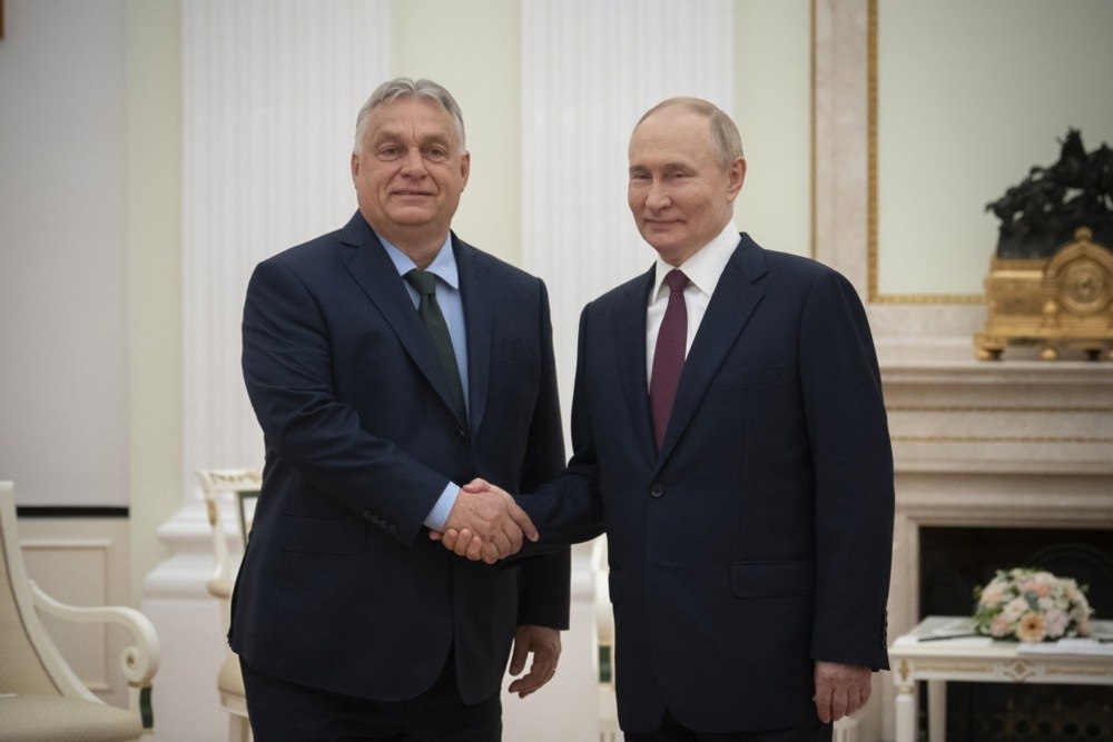 Comisia Europeană a decis să boicoteze președinția Ungariei la Consiliul UE, din cauza vizitelor lui Viktor Orban în Rusia și China