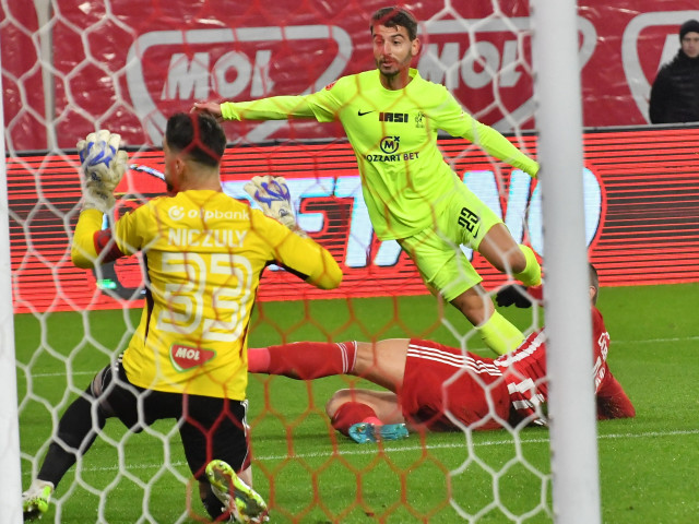 Poli Iaşi, Live Video 17:00, Digi Sport 1. Ultima dispută directă a fost 6-0. Echipele de start