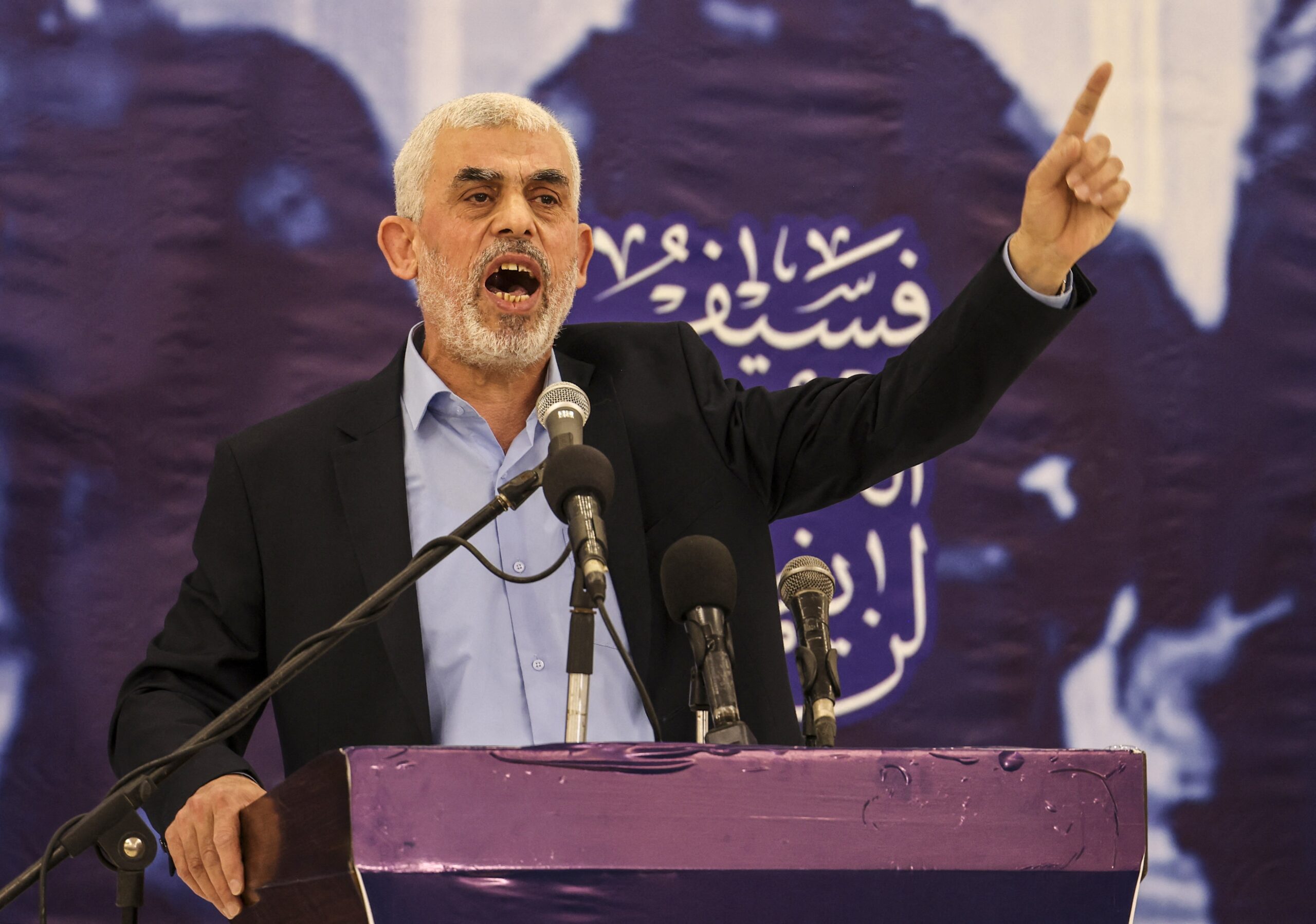 Detalii despre vânătoarea liderului Hamas în Fâșia Gaza. Ce tertipuri folosește Yahya Sinwar Detalii despre vânătoarea liderului Hamas în Fâșia Gaza. Ce tertipuri folosește Yahya Sinwar