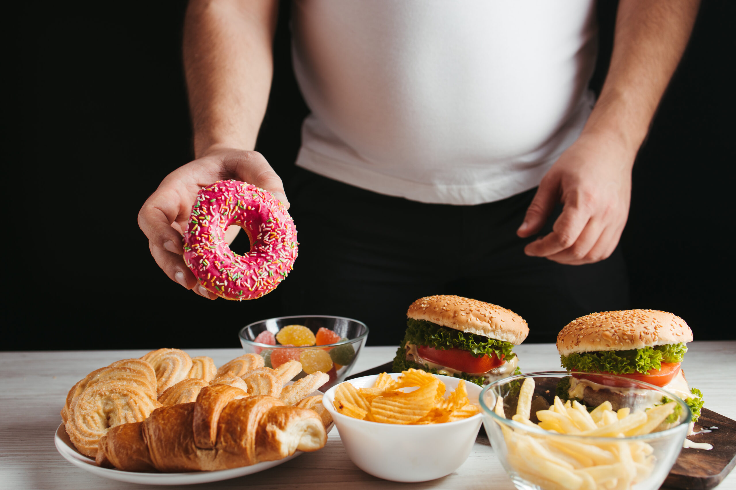 Un cunoscut realizator TV a câștigat lupta împotriva grăsimii. Cum a reușit să slăbească 42 de kilograme?