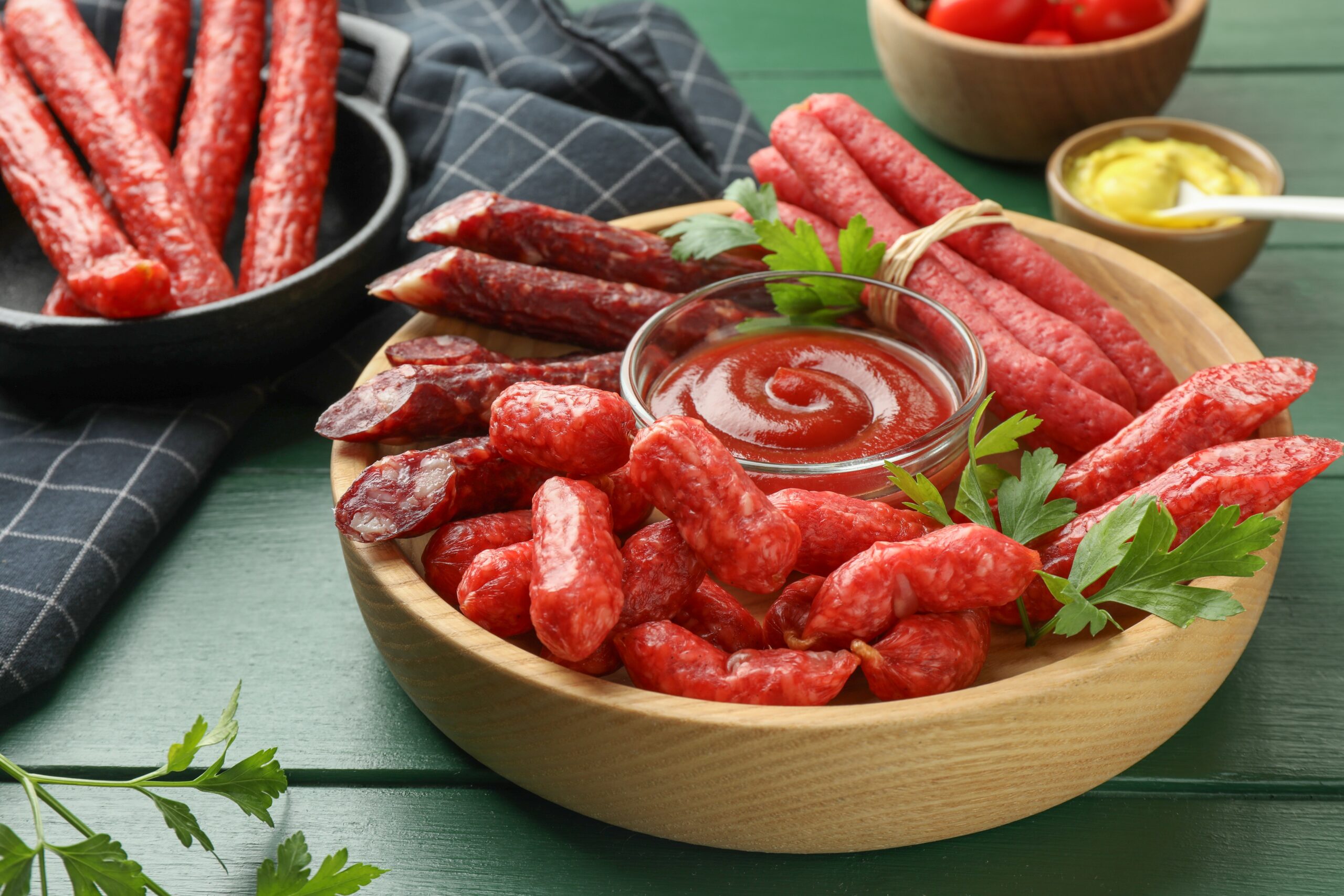 „Cârnații” pot fi atât din carne, cât și vegetali