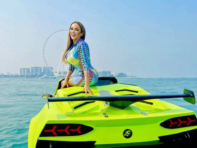 Galerie Foto | “Diva” din România, furioasă din cauza lui Neymar: i-a “luat” din buzunar 2,5 milioane de euro. “Sunt la a 4-a lipie”