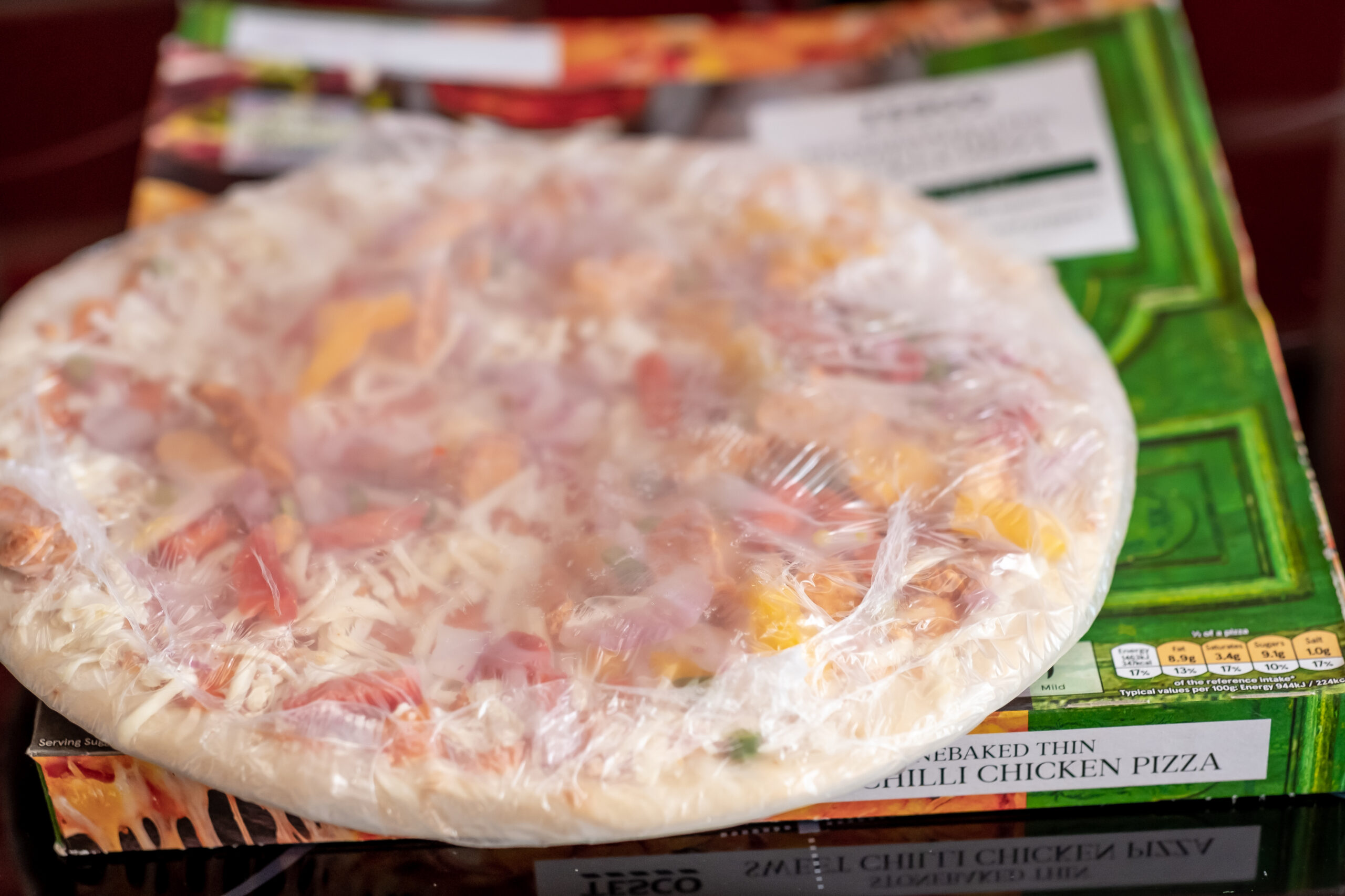 Pericolele pentru INIMĂ, ascunse de pizza, cartofii prăjiți, crochetele de pește și alte produse congelate