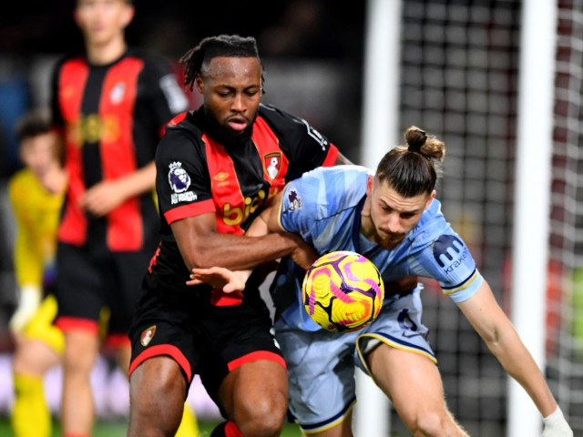 Ce notă a primit Radu Drăgușin, după ce a jucat toate minutele în meciul cu Bournemouth