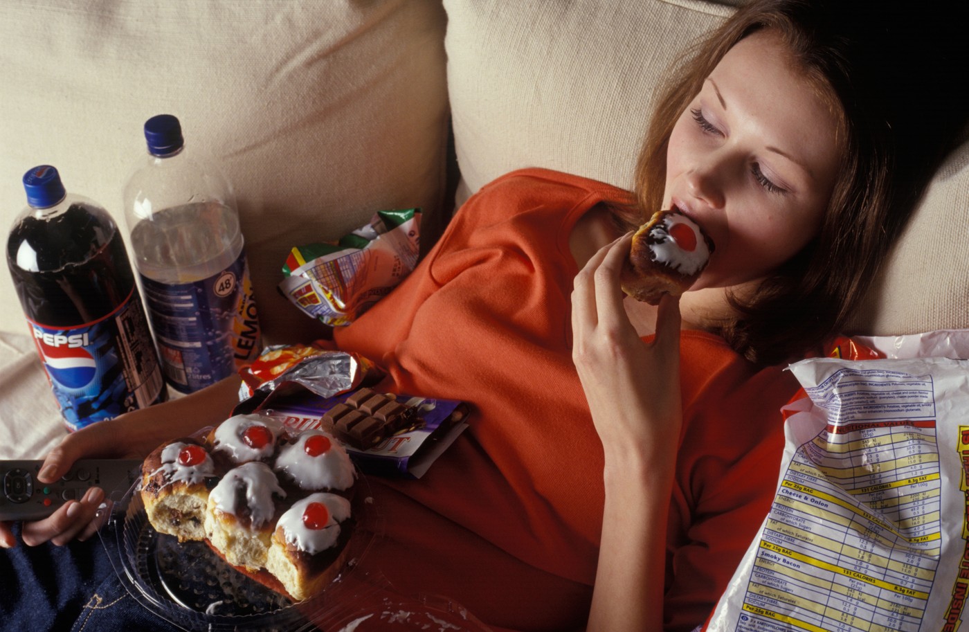 Alimentele iubite de români care accentuează starea de oboseală. Ce trebuie să eviți pentru a preveni somnolența după masă