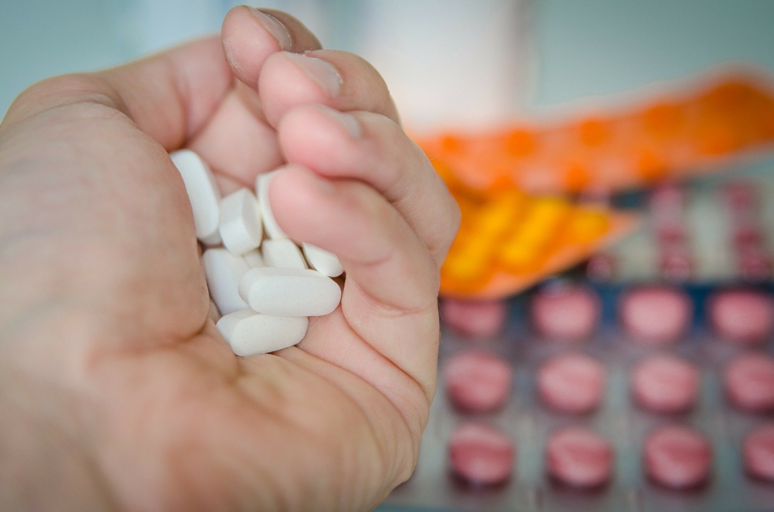Ce riscuri prezintă provocarea „PARACETAMOL”, virală pe TikTok/„Dezinformarea din mediul online poate avea un impact negativ”