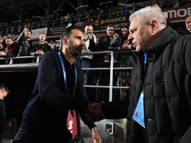 ”Să vă fie rușine!” Care a fost dialogul dintre Șumudică și Charalambous la finalul meciului Rapid – FCSB 1-2