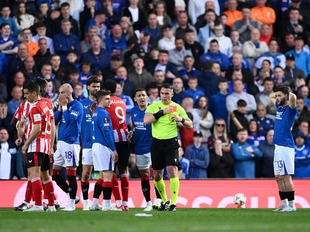 Video | Istvan Kovacs a scos cartonașul roșu la Rangers