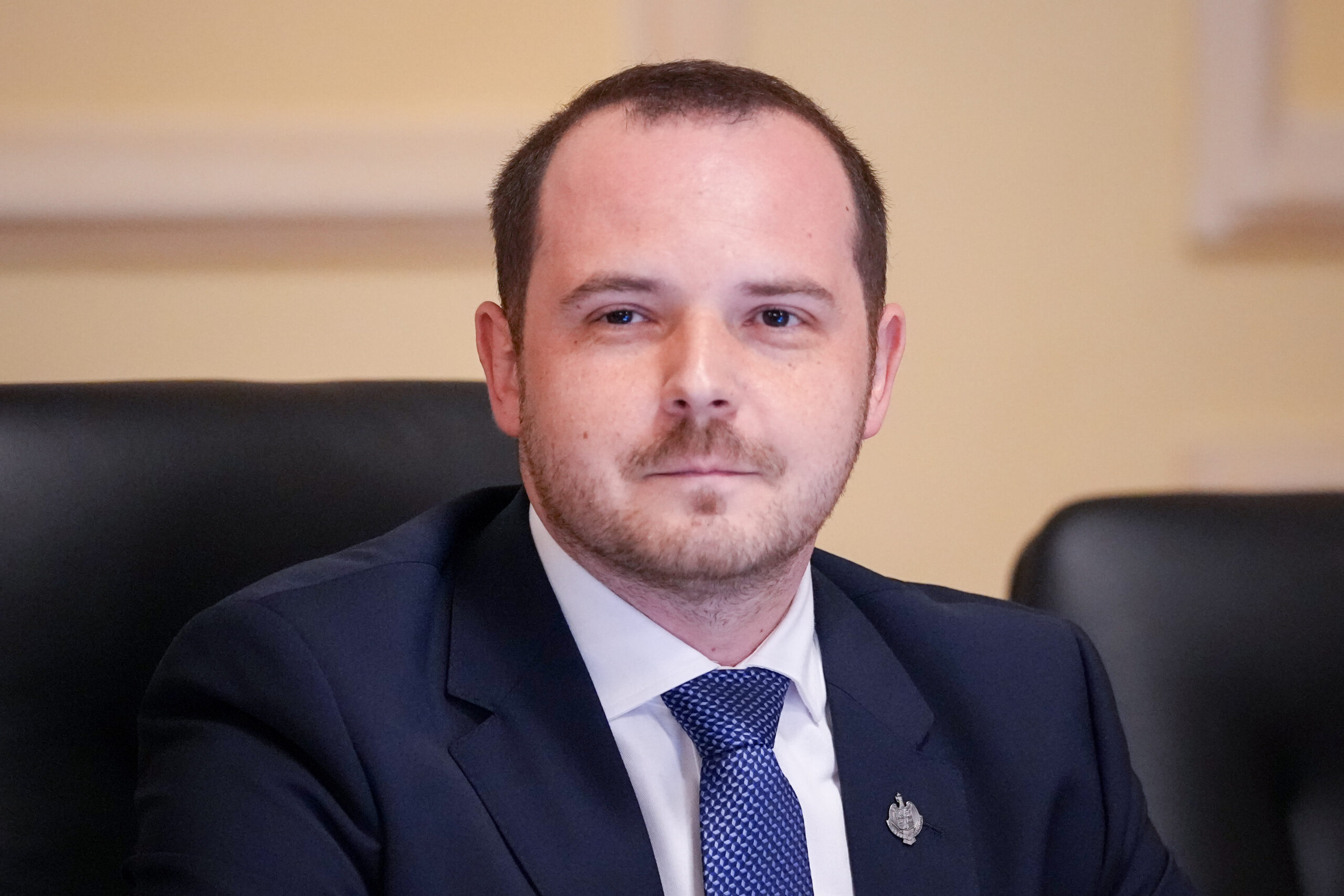 Ministrul Sănătății, vizită – fulger pe șantier. Centrul de arși de la Spitalul Alexandrescu, întârziere din cauza birocrației Ministrul Sănătății, vizită – fulger pe șantier. Centrul de arși de la Spitalul Alexandrescu, întârziere din cauza birocrației