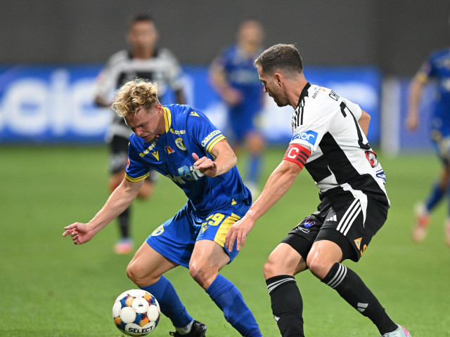 Video | ”U” Cluj – Petrolul 1-1. ”Șepcile Roșii” și ”Lupii Galbeni” s-au încurcat reciproc