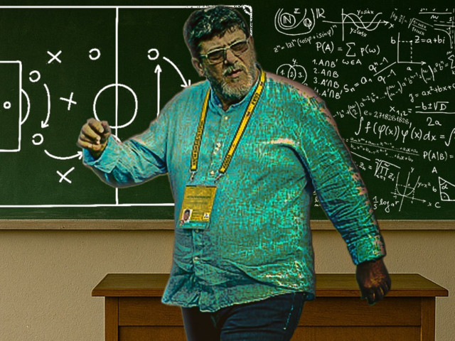 A revenit profesorul! Cristi Pustai a semnat