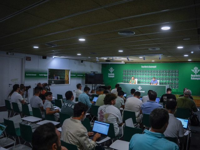 Vrea să se introducă o regulă care ar schimba total fotbalul