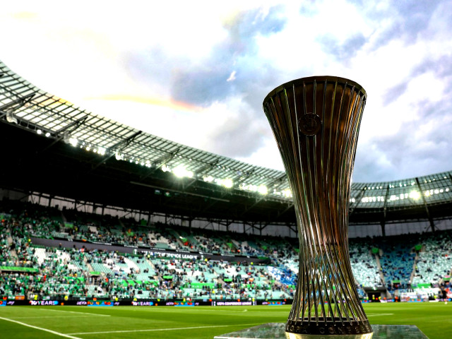 Optimile Conference League: Celje – AEK Atena 0-4 / Fiorentina – Rakow 2-1 / Samsunspor – Rayo Vallecano 1-3