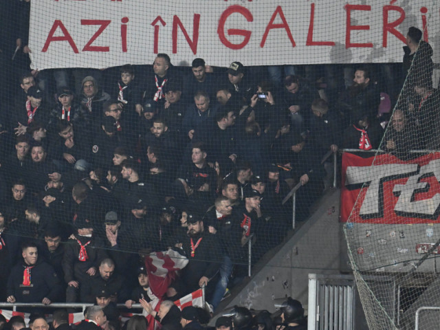 A venit sancțiunea! Amenda primită de Dinamo pentru bannerul care a scandalizat, afișat la meciul cu Rapid