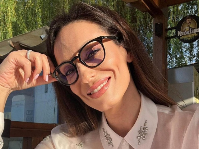 Irina Deleanu a intervenit, după ce Emil Boc a interzis imnul și steagul Rusiei la Cluj: ”Suntem prea mici!”
