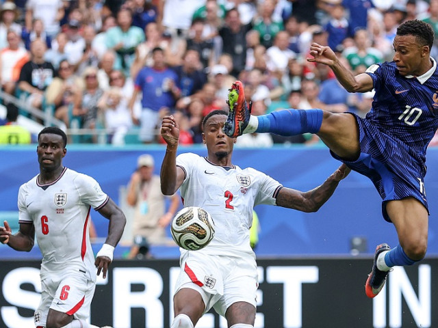 Galerie Foto | Mbappe era să asiste la o umilință, dar a intrat în istoria Cupei Mondiale
