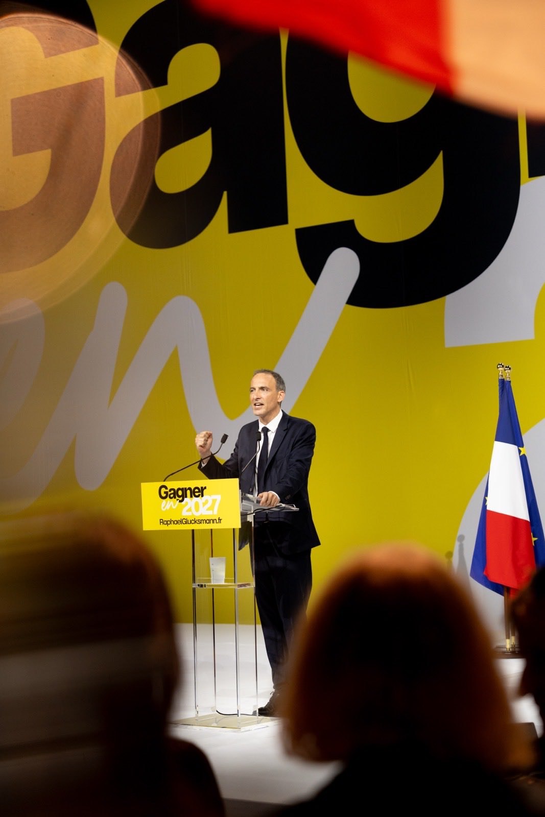 Un politician de centru-stânga şi-a anunţat candidatura la preşedinţia Franței. Cine este Raphael Glucksmann