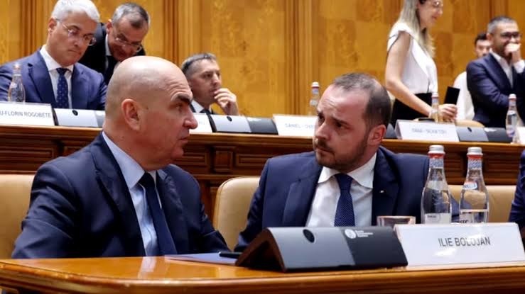 Asta nu este reformă. Nu poți cere mai multă muncă, mai multă responsabilitate și performanță, dar să răspunzi cu venituri și mai mici Asta nu este reformă. Nu poți cere mai multă muncă, mai multă responsabilitate și performanță, dar să răspunzi cu venituri și mai mici