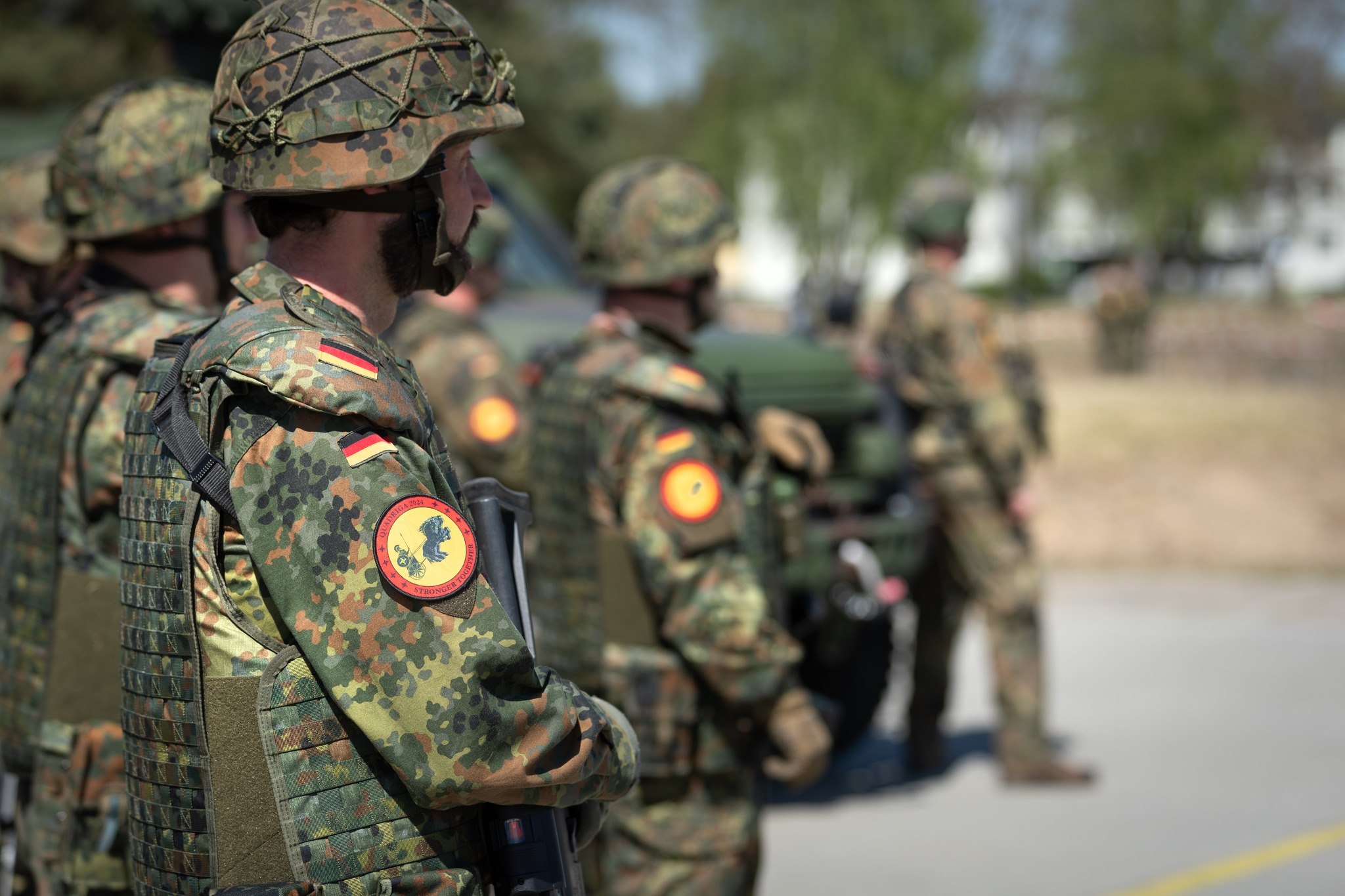 Reînarmarea Germaniei sperie Europa: „Știm unde poate duce asta pe mâna extremei drepte”