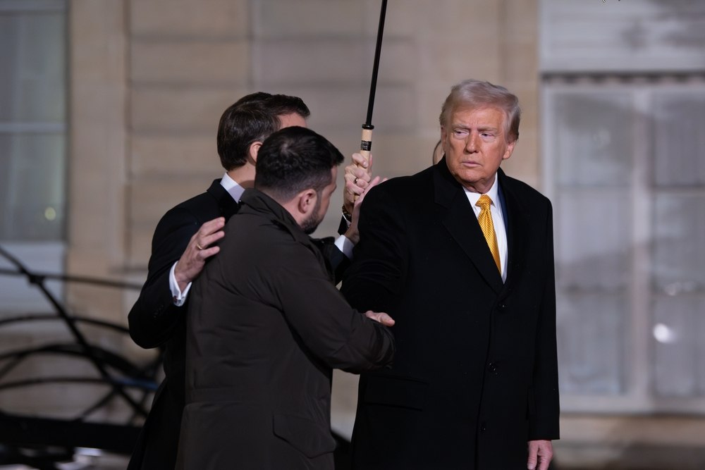Trump i-a cerut din nou lui Zelenski să oprească atacurile asupra rafinăriilor rusești Trump i-a cerut din nou lui Zelenski să oprească atacurile asupra rafinăriilor rusești