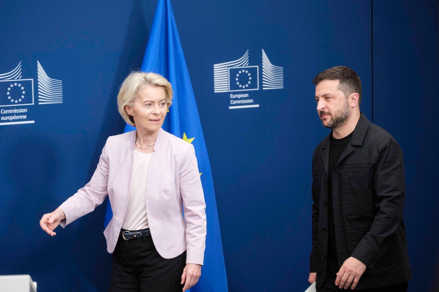 Tensiuni între Kiev și Bruxelles. Ucraina cere mai mult sprijin înaintea unei noi ierni de război, UE vrea în schimb reforme