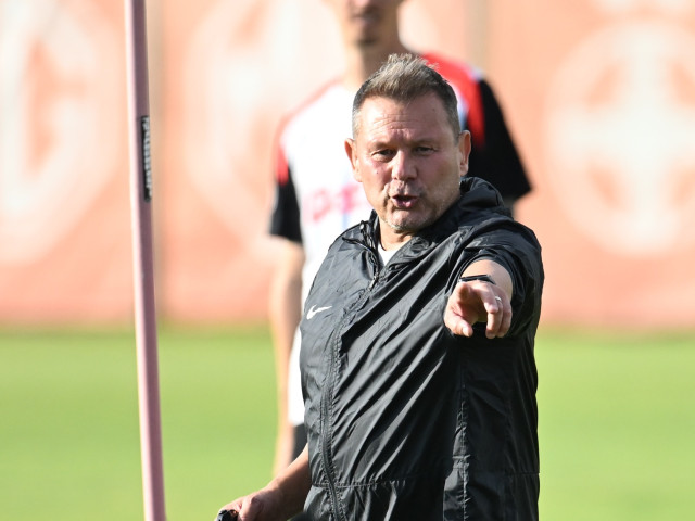 FCSB a anunțat ce se întâmplă cu Thomas Neubert, după ce Laurențiu Reghecampf a devenit noul antrenor